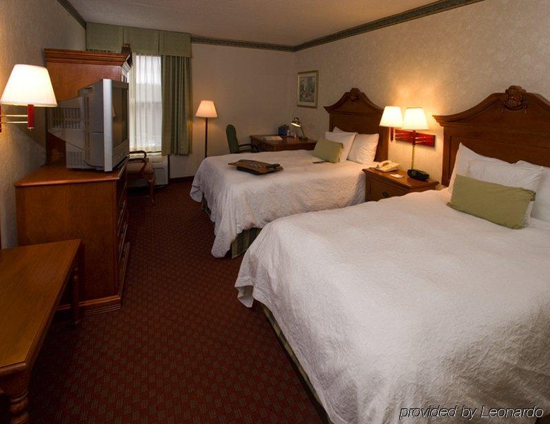 Hampton Inn Charlotte/Matthews Room photo